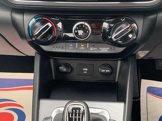 Hyundai KONA 1.0 TGDi 48V MHEV SE Connect 5dr