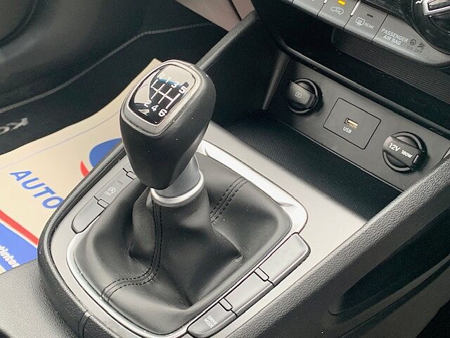 Hyundai KONA 1.0 TGDi 48V MHEV SE Connect 5dr