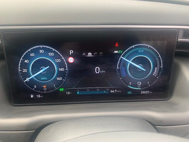 Hyundai TUCSON 1.6 TGDi Plug-in Hybrid Ultimate 5dr 4WD Auto