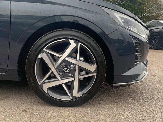 Hyundai i20 1.0T GDi Premium 5dr