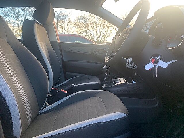 Hyundai i10 1.0 [63] Advance 5dr Auto [Nav]