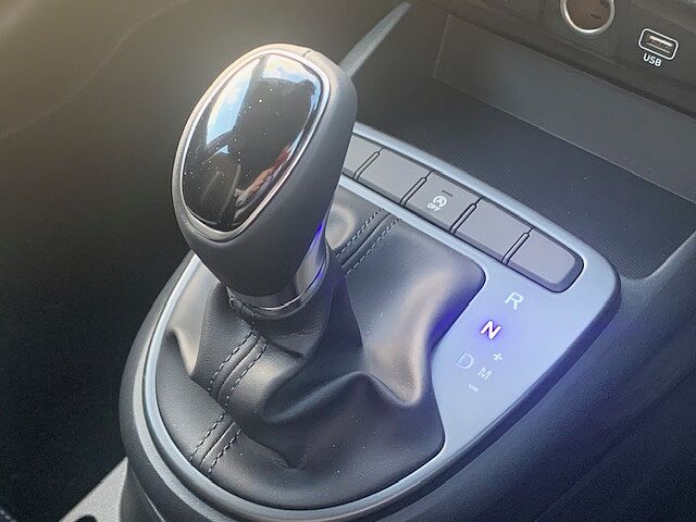 Hyundai i10 1.0 [63] Advance 5dr Auto [Nav]