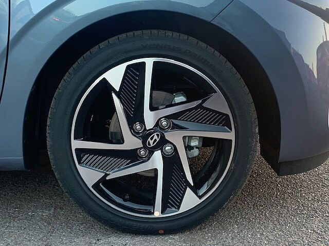 Hyundai i10 1.2 [79] Premium 5dr Auto [Nav]