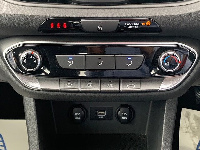 Hyundai i30 1.0T GDi SE Connect 5dr