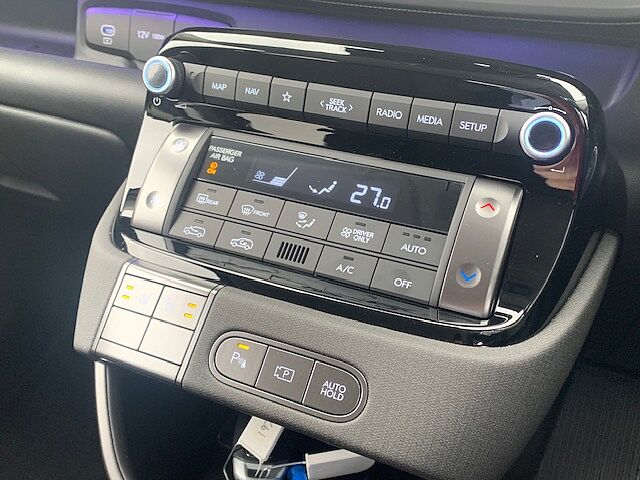 Hyundai INSTER 85kW 02 49kWh 5dr Auto Beige