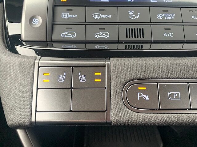 Hyundai INSTER 85kW 02 49kWh 5dr Auto Beige