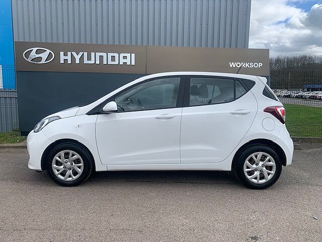 Hyundai i10 1.2 SE 5dr Auto