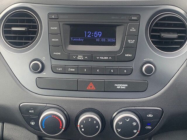 Hyundai i10 1.2 SE 5dr Auto