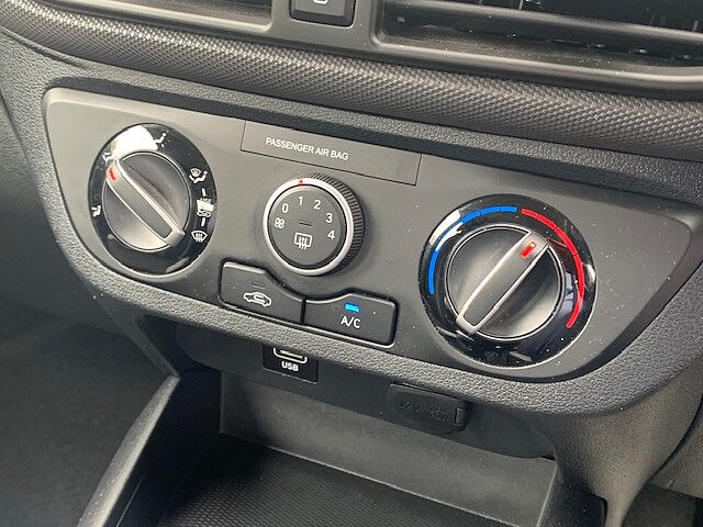 Hyundai i10 1.2 MPi SE Connect 5dr