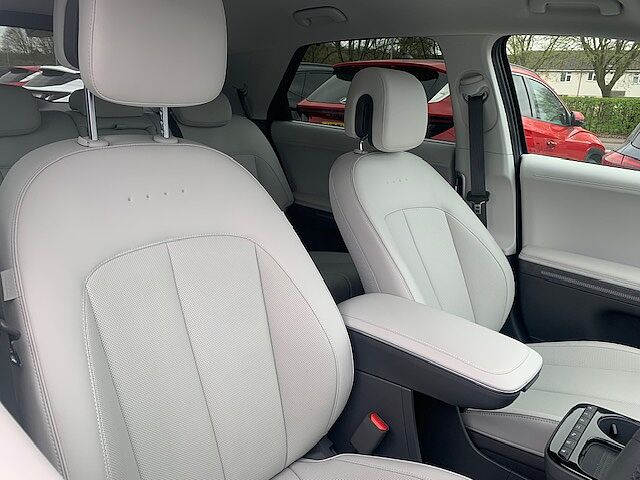 Hyundai IONIQ 5 239kW Ultimate 84 kWh 5dr AWD Auto