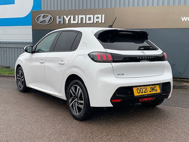Peugeot 208 1.2 PureTech 130 Allure Premium 5dr EAT8 White