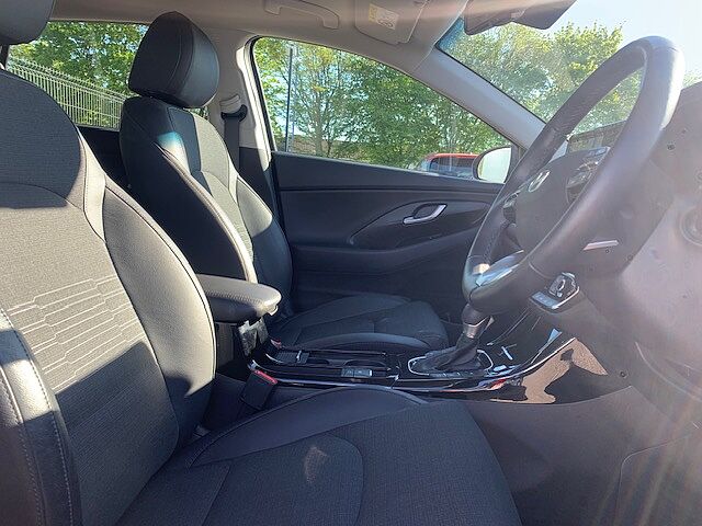 Hyundai i30 1.5T GDi 48v Hybrid Premium 5dr DCT