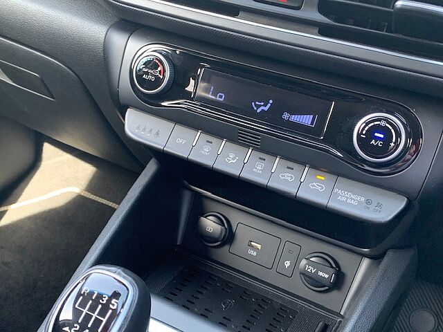 Hyundai KONA 1.0 TGDi 48V MHEV Premium 5dr