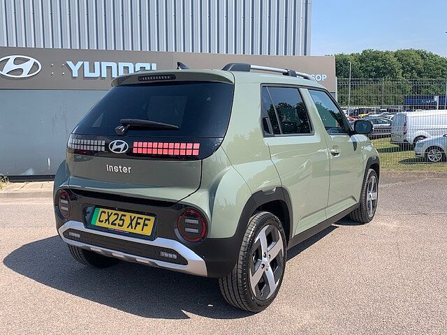 Hyundai INSTER 02