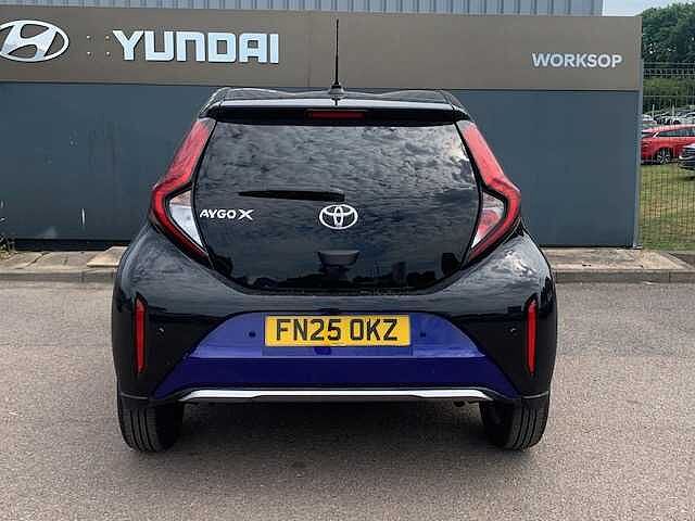 Toyota AYGO X 1.0 VVT-i Exclusive 5dr Auto Blue