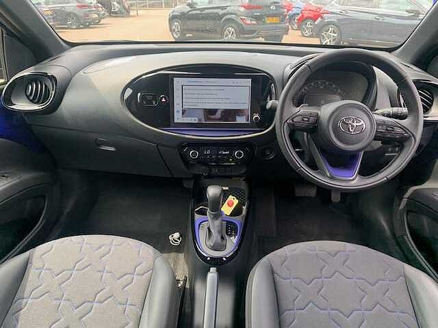 Toyota AYGO X 1.0 VVT-i Exclusive 5dr Auto Blue