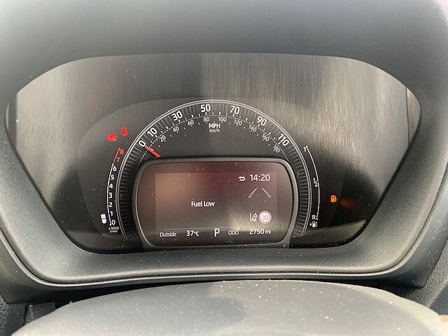 Toyota AYGO X 1.0 VVT-i Exclusive 5dr Auto Blue