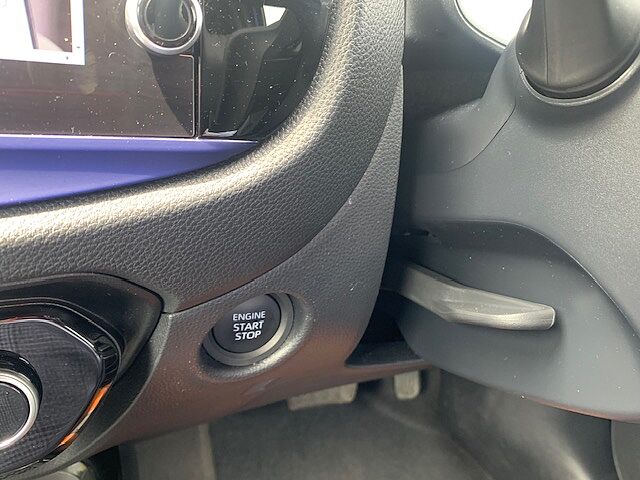 Toyota AYGO X 1.0 VVT-i Exclusive 5dr Auto Blue