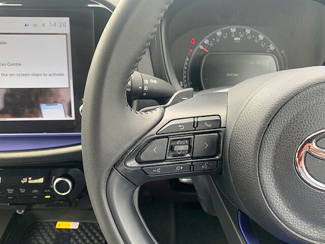 Toyota AYGO X 1.0 VVT-i Exclusive 5dr Auto Blue