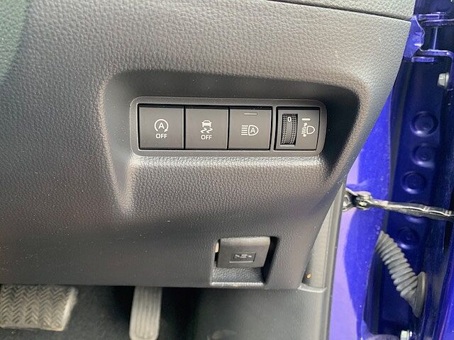 Toyota AYGO X 1.0 VVT-i Exclusive 5dr Auto Blue