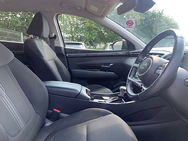 Hyundai TUCSON 1.6 TGDi 48V MHD Premium 5dr 2WD DCT