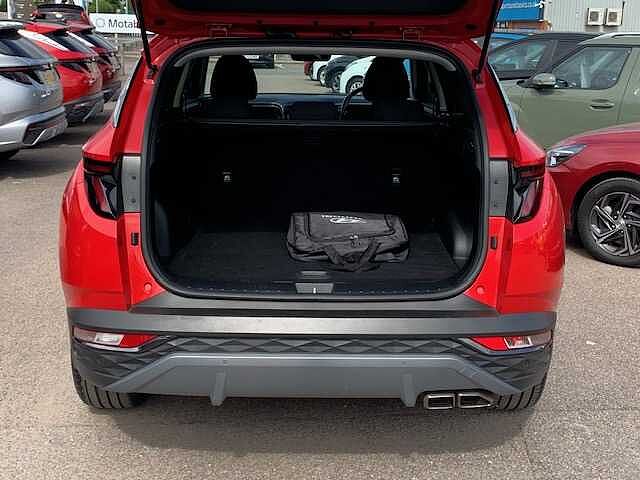 Hyundai TUCSON 1.6 TGDi Plug-in Hybrid Premium 5dr 4WD Auto