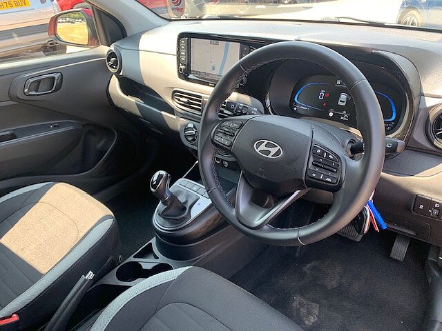 Hyundai i10 1.0 [63] Advance 5dr Auto [Nav]