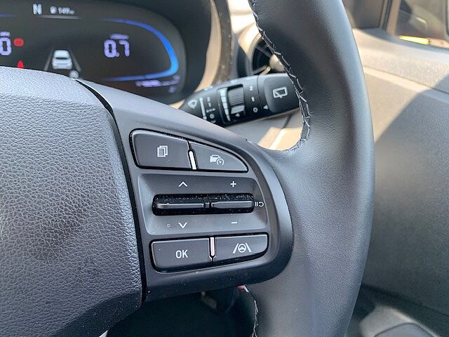 Hyundai i10 1.0 [63] Advance 5dr Auto [Nav]