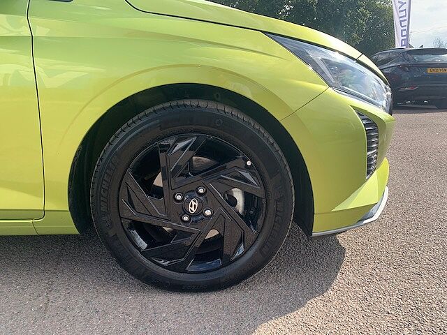Hyundai i20 1.0T GDi 90 Black Line 5dr