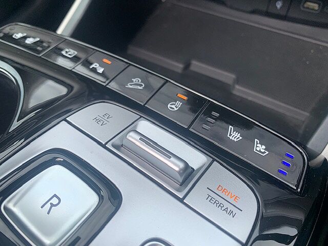 Hyundai TUCSON 1.6 TGDi Plug-in Hybrid Ultimate 5dr 4WD Auto